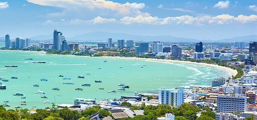 Pattaya travel guide and directory made by locals